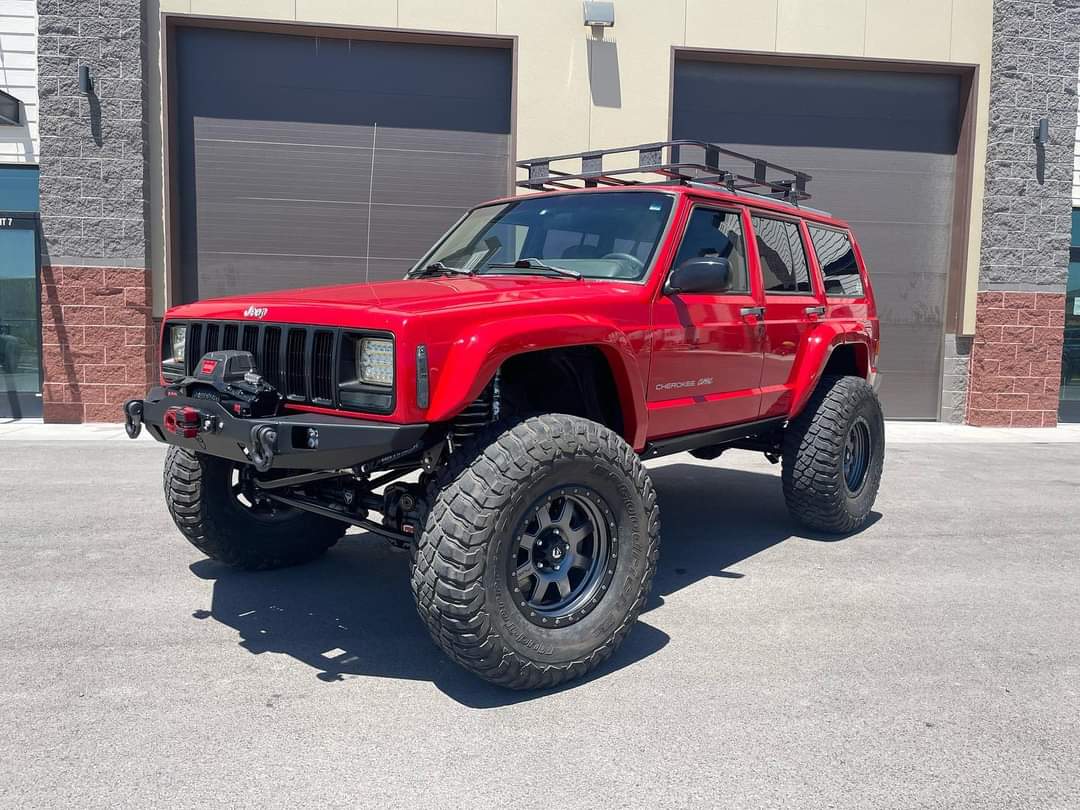 Cherokee XJ-Xmas Notch Flat Fenders Fiberglass